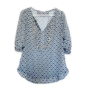 Blouse blues with details